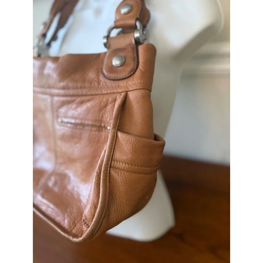 B Makowsky Tan Leather Leopard Interior Shoulder Bag Y2K